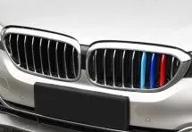 Декоративная накладка на решетку радиатора BMW X1 F48 2016+